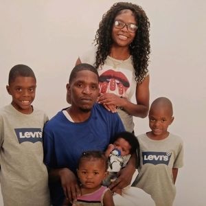 Meet your Posher, Louis